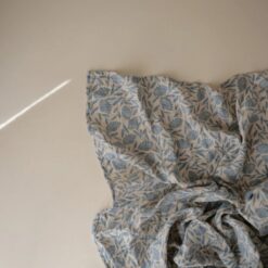 Mushie Swaddle Blue Flowers