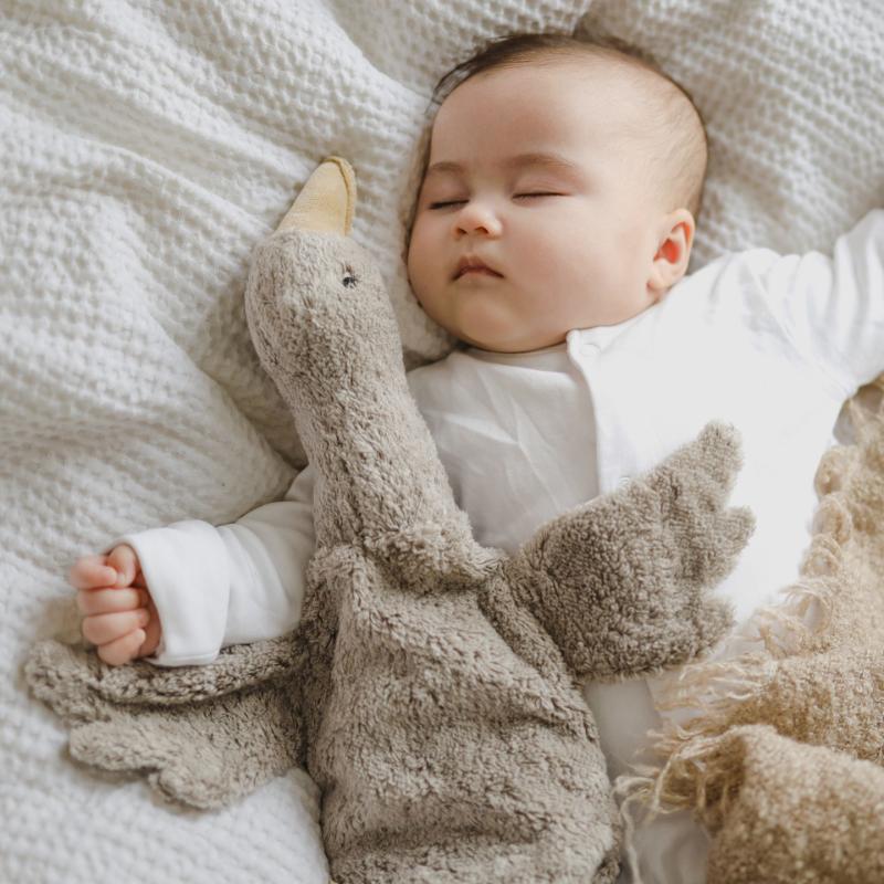 Senger Naturwelt Cuddly Animal Goose Small Grey - Afbeelding 2