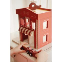 Konges Slojd wooden fire station - Afbeelding 4